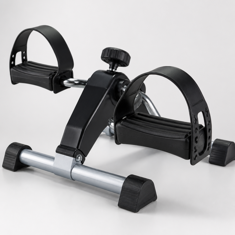 Details an Pedalen, Fuu00dfschlaufen und Standfu00fcu00dfen eines Mini-Heimtrainers