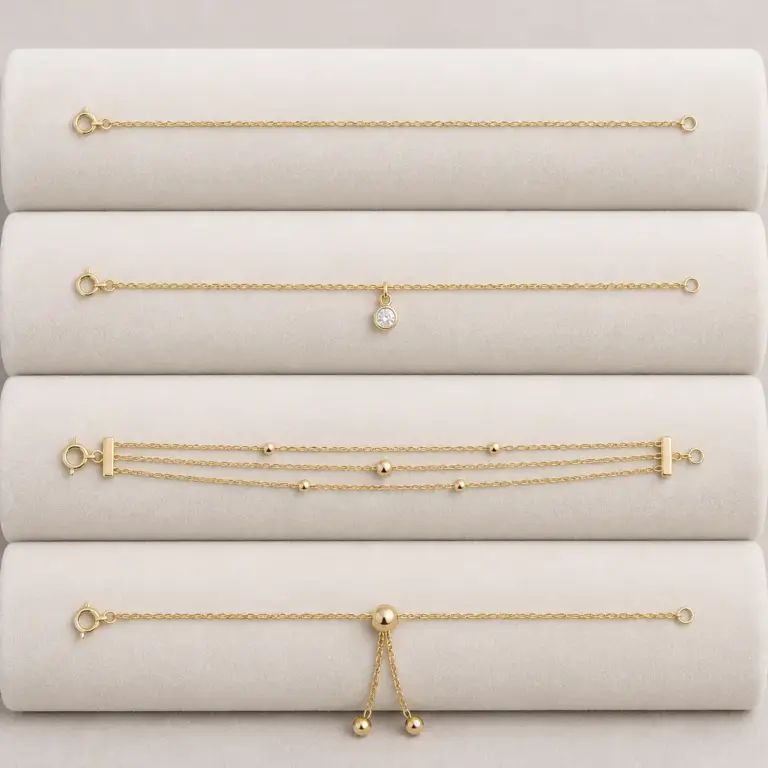 Verschiedene Handketten mit filigranen, dekorativen und mehrreihigen Designs